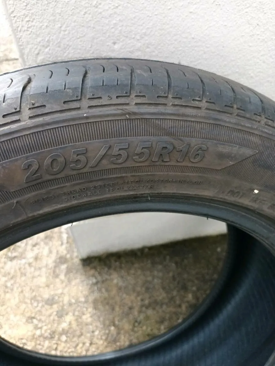 Car or van tyres - Image 4