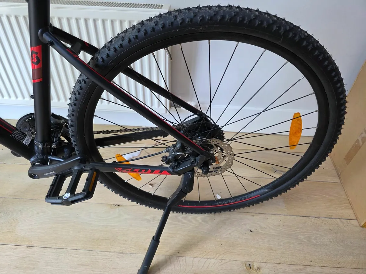Scott SubCross40 Bicycle - Image 4