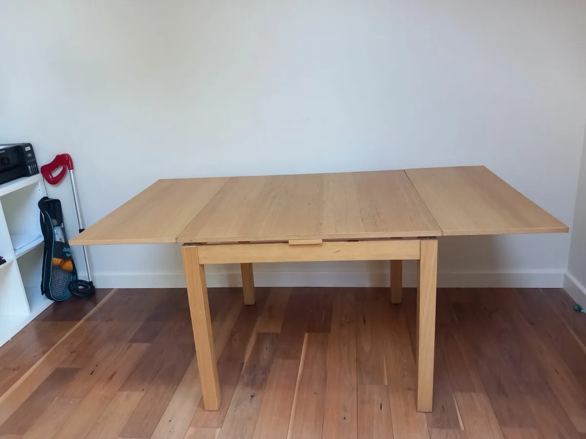 Table (extendable) - Image 1