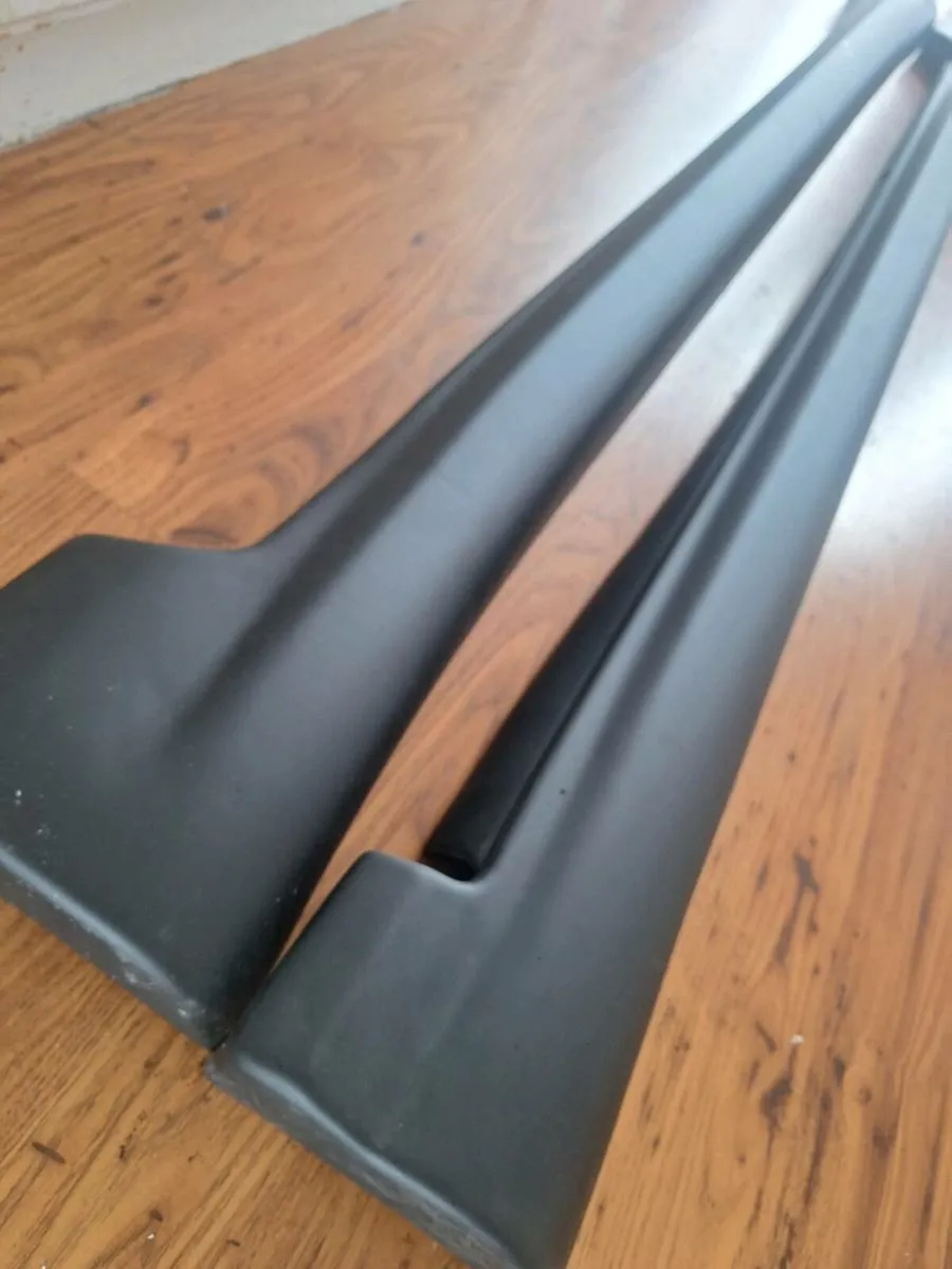 B5 passat side skirts - Image 3
