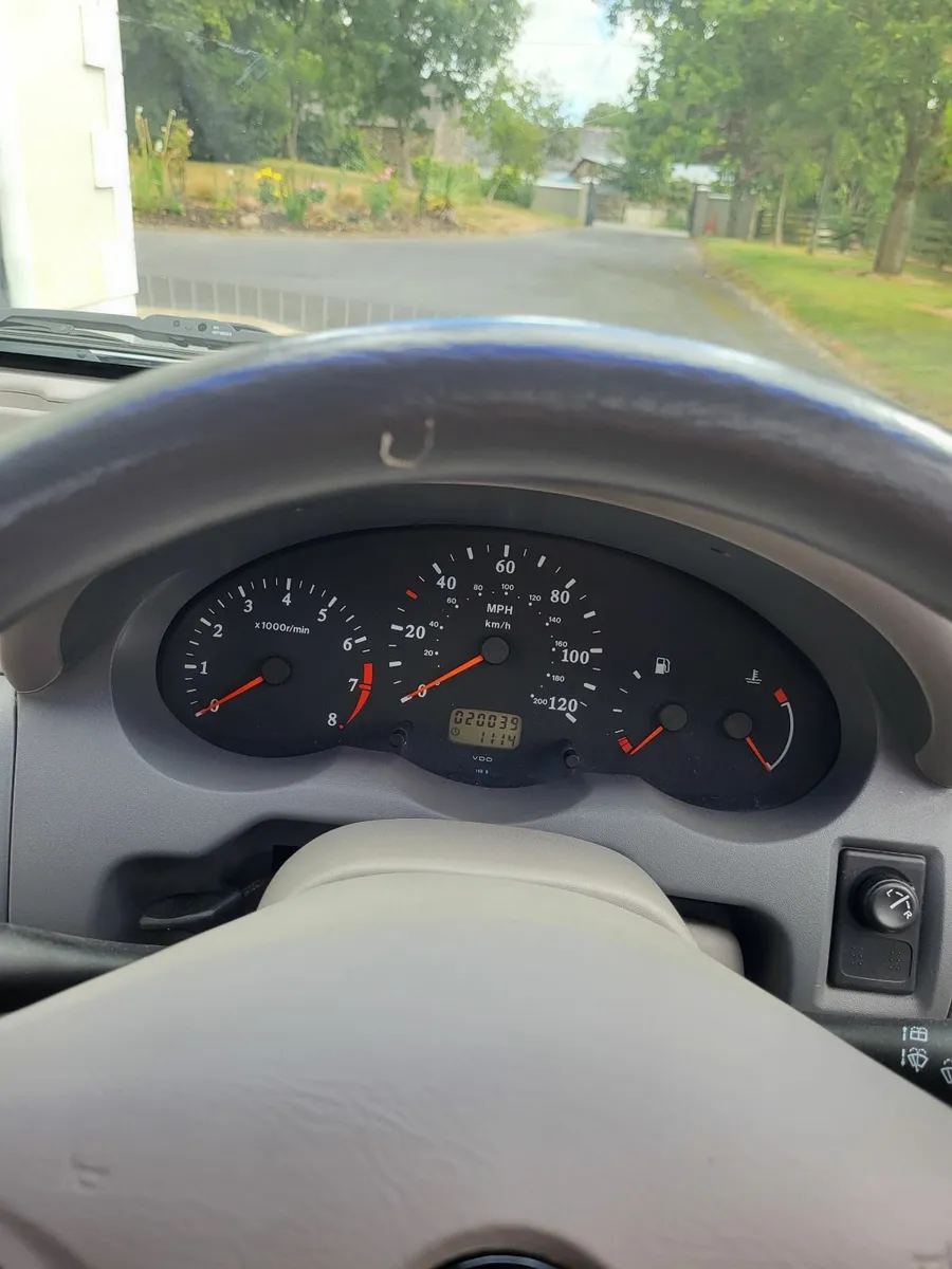 Nissan Micra 2001 - Image 2
