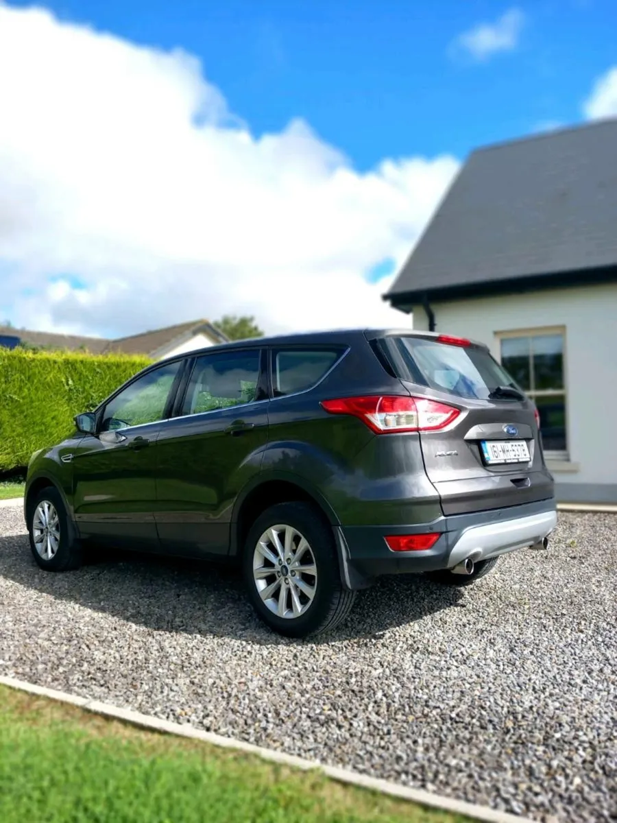 Ford Kuga Titanium AWD 180PS - Image 2