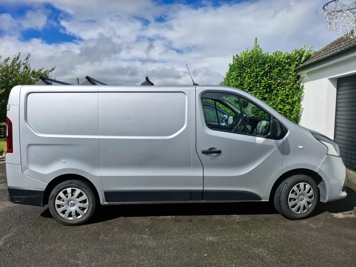 Renault Trafic 2018 - Image 4