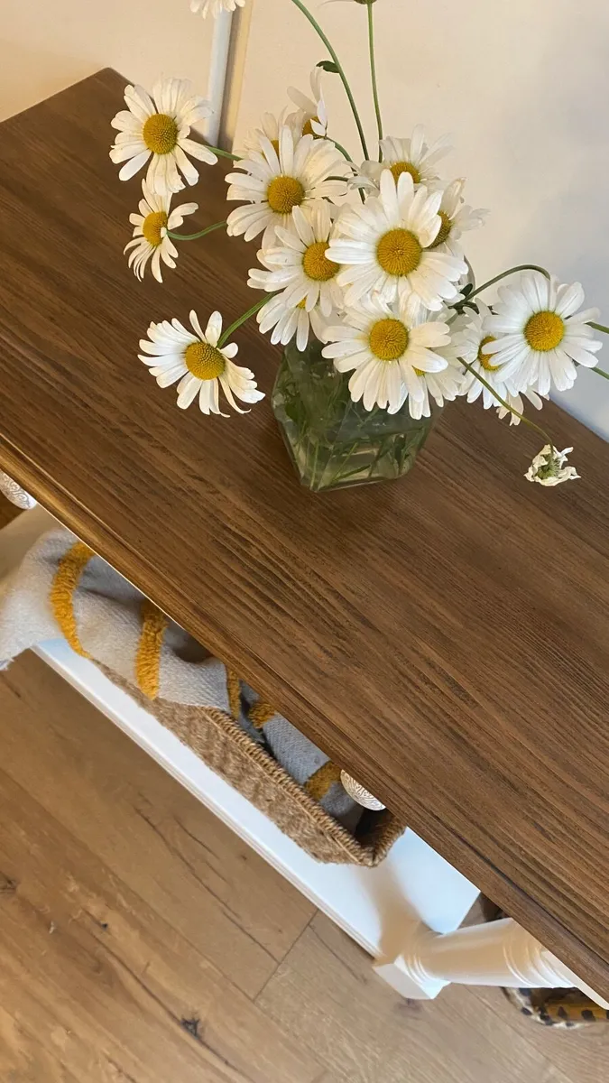 Refinished solid pine side table - Image 2