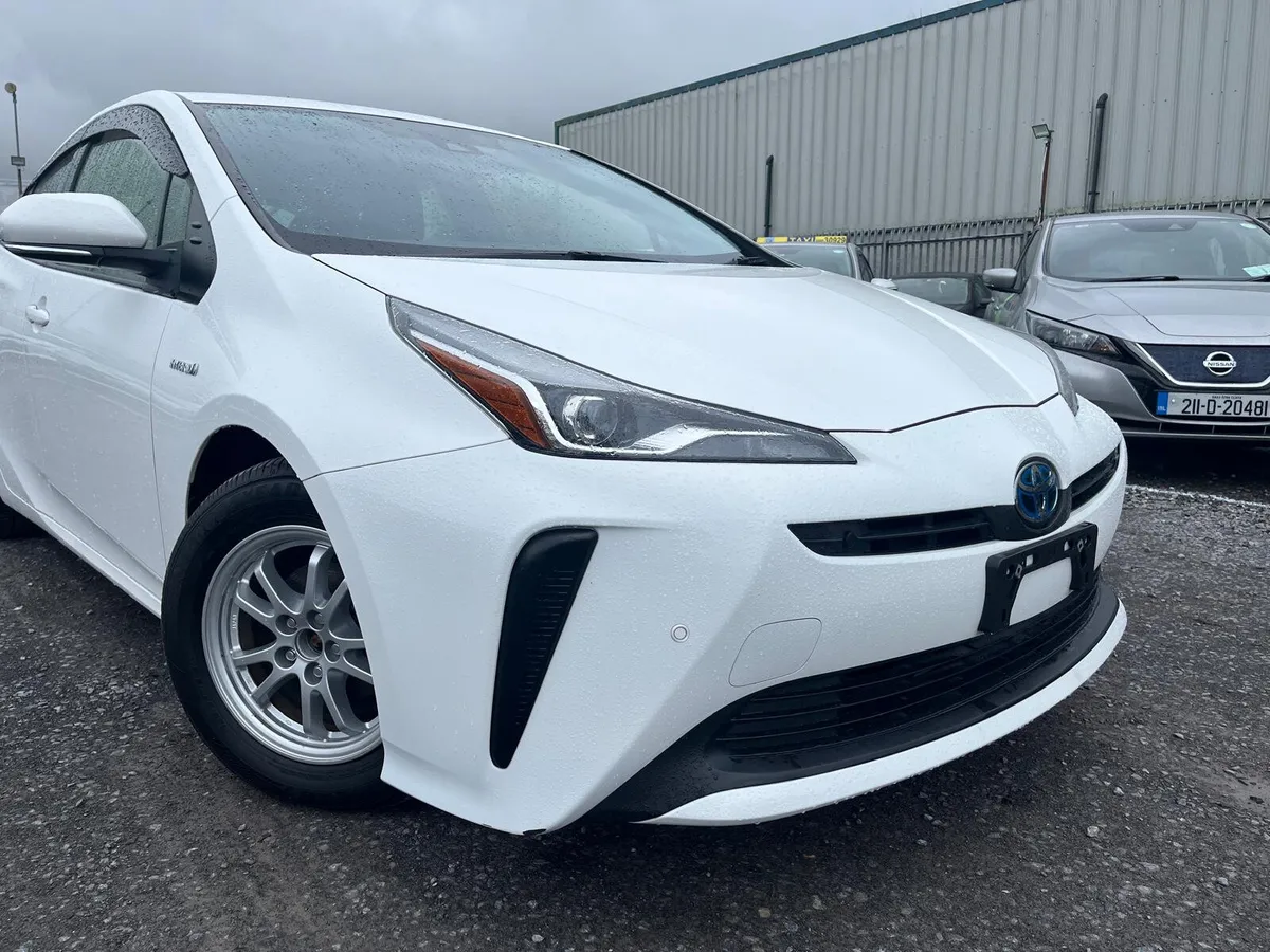 2019 192 Toyota Prius Self Charge Hybrid Automatic - Image 2