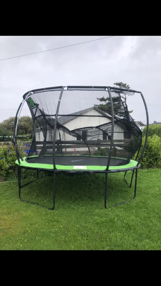 Trampoline - Image 1