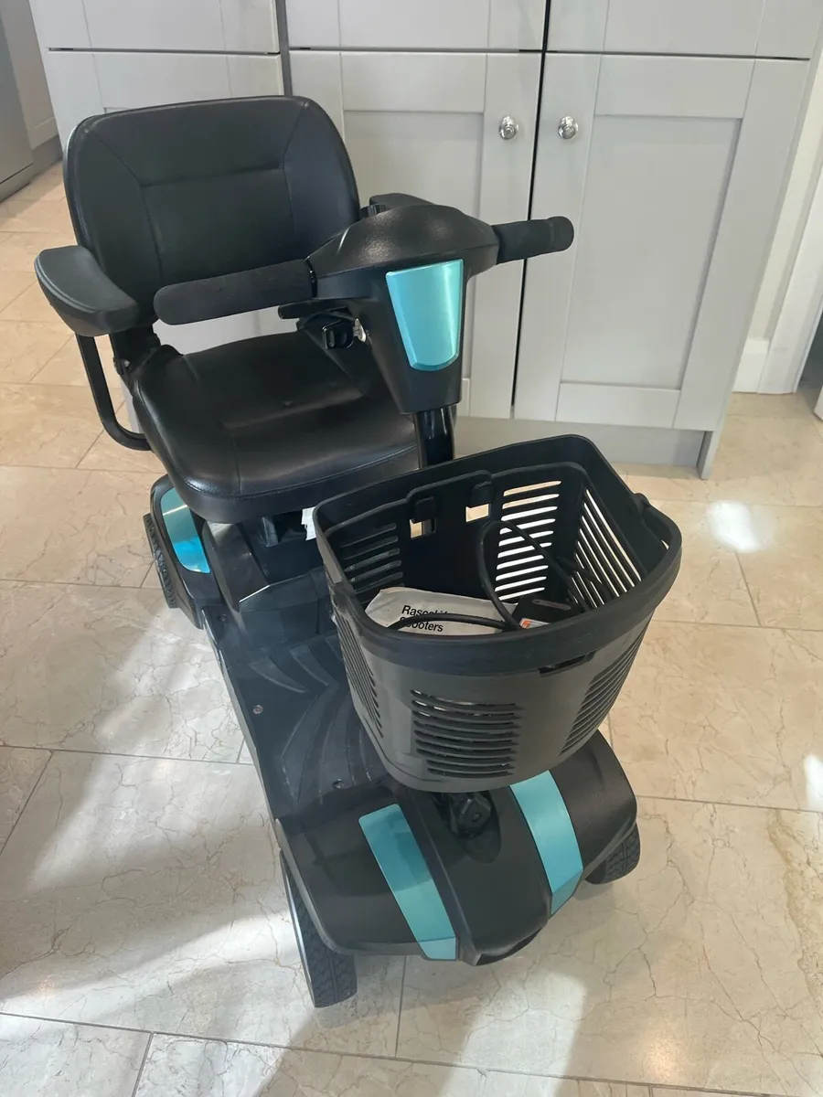Mobility scooter - Image 2