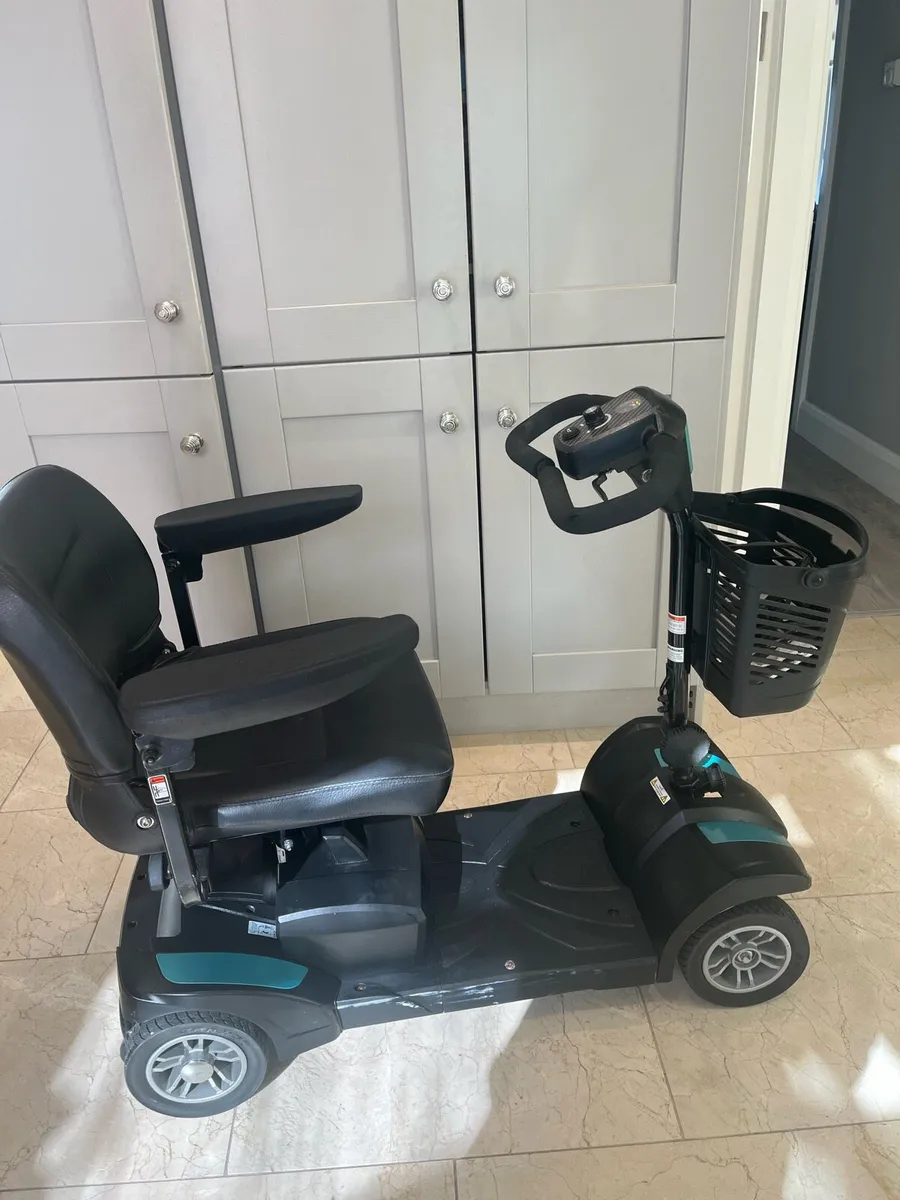 Mobility scooter - Image 4