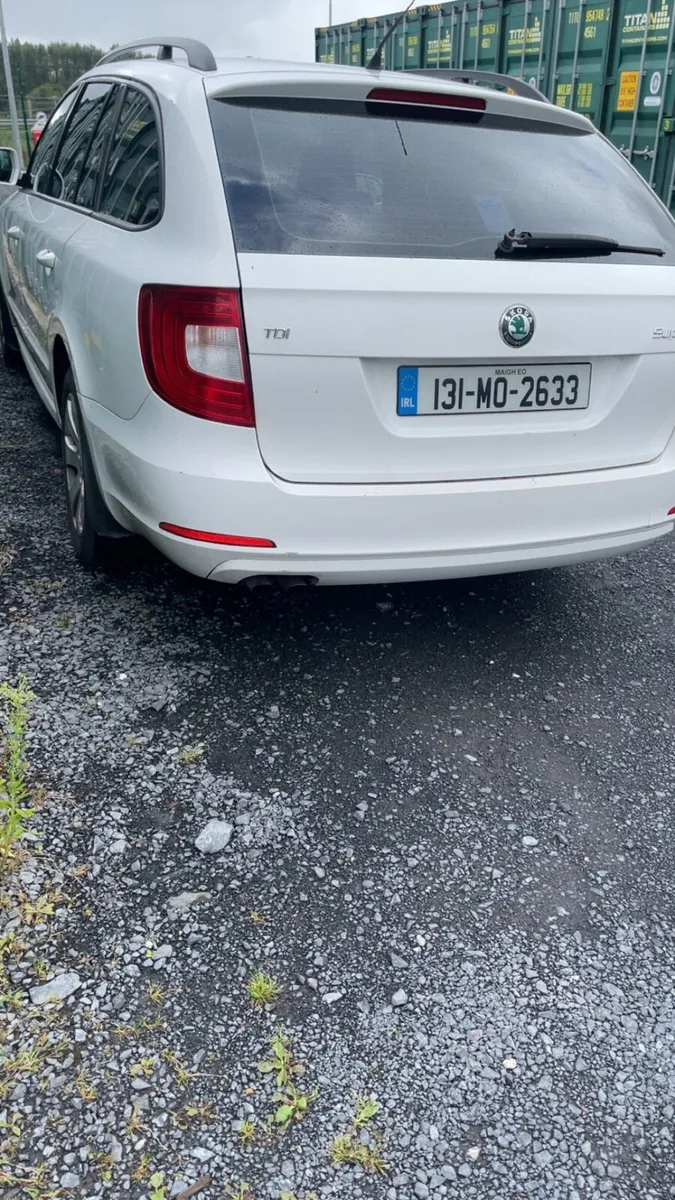 Skoda superb estate - Image 2