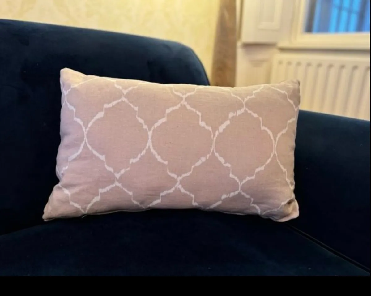 NEPTUNE Cushions - Set of 5 - Image 2