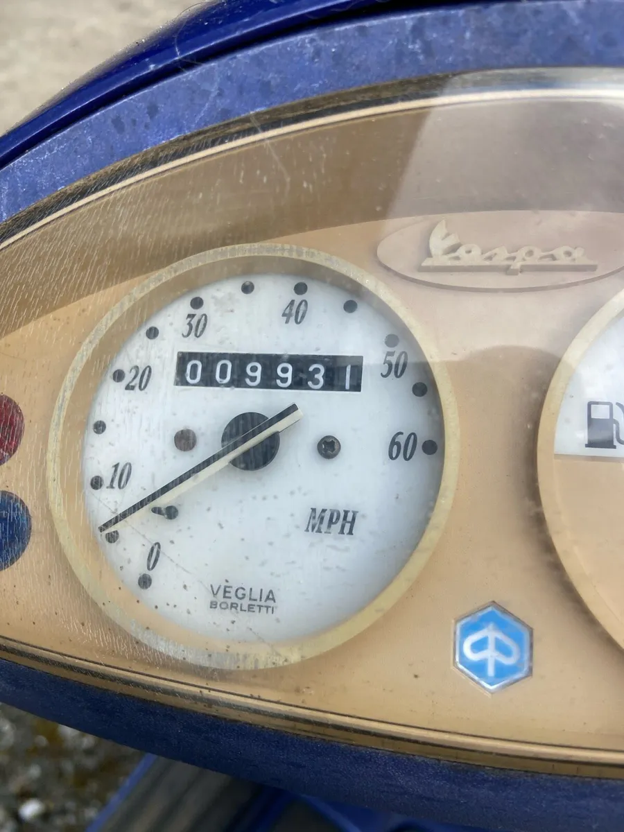 Vespa - Image 2
