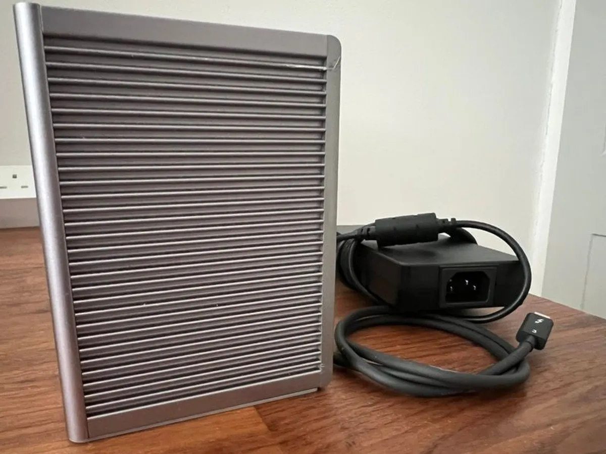 CalDigit TS3+ Thunderbolt Station Plus - Docking Station - Image 4