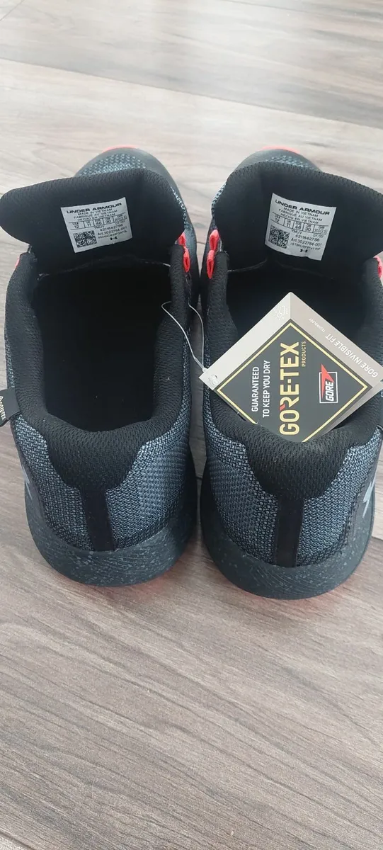 Under Armor shoes - Image 3