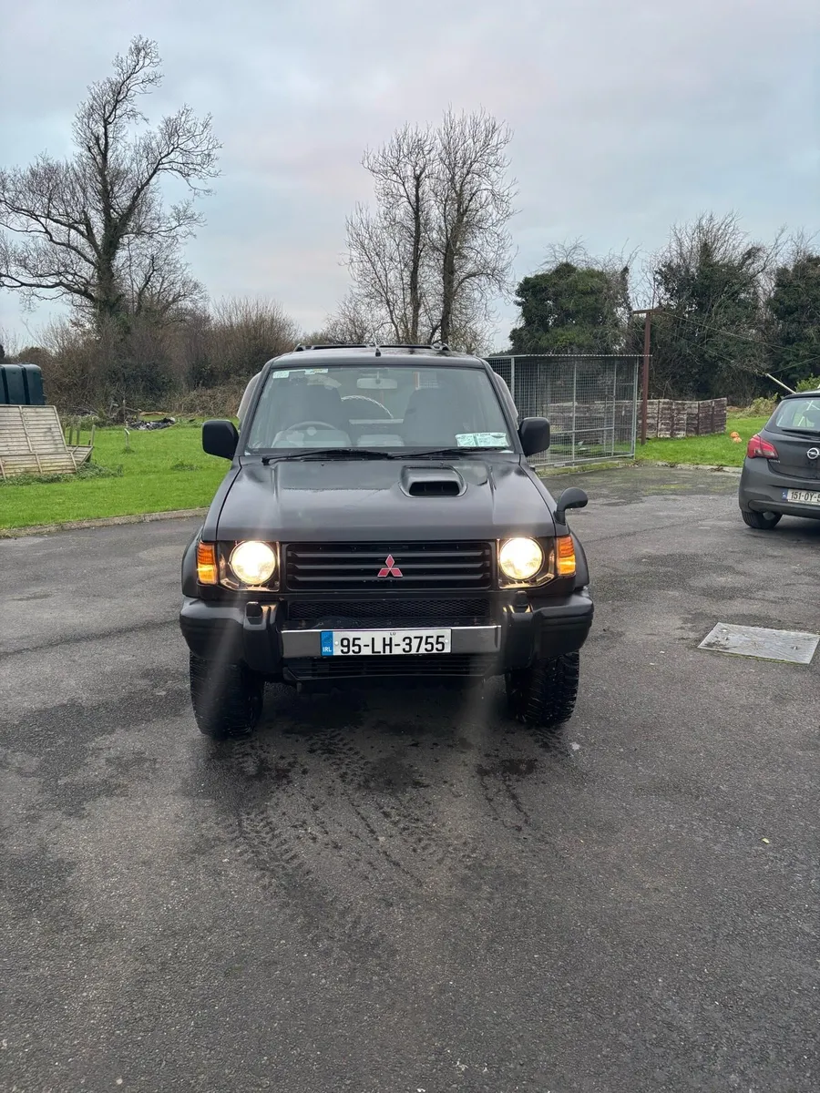 Mitsubishi Pajero 2.8 - Image 2