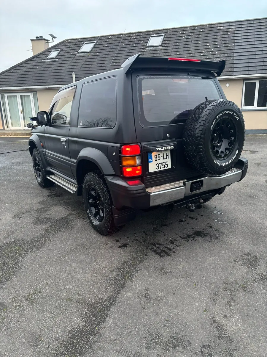Mitsubishi Pajero 2.8 - Image 4