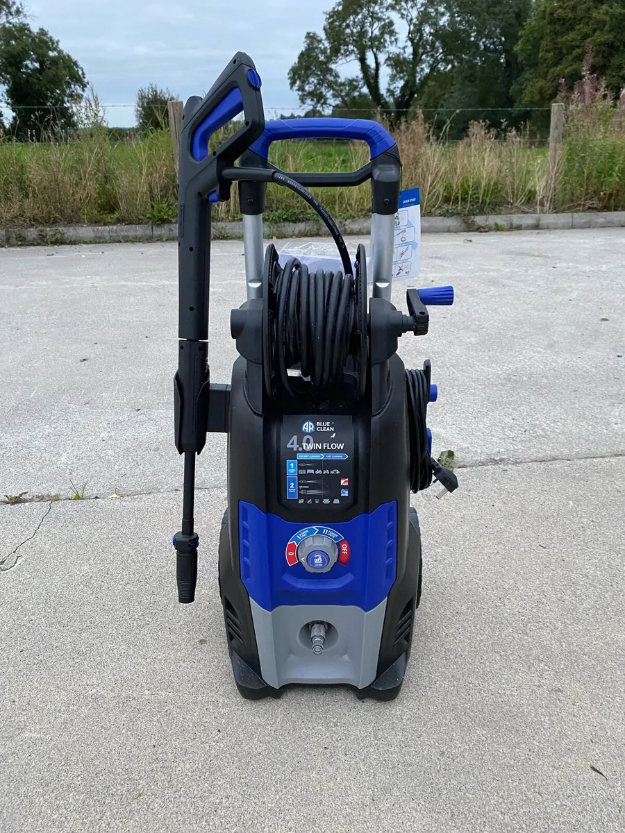 Power washer - Image 1