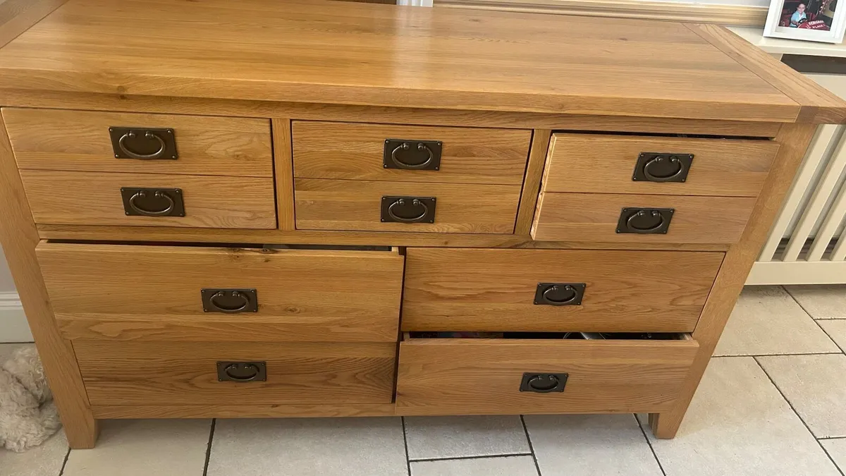 Strawbridge Large Oak Sideboard - Image 3