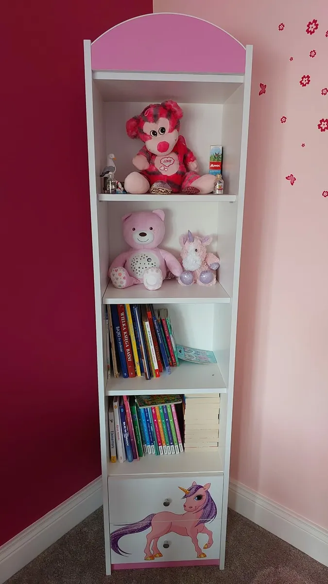 Girls bedroom furniture - Image 4