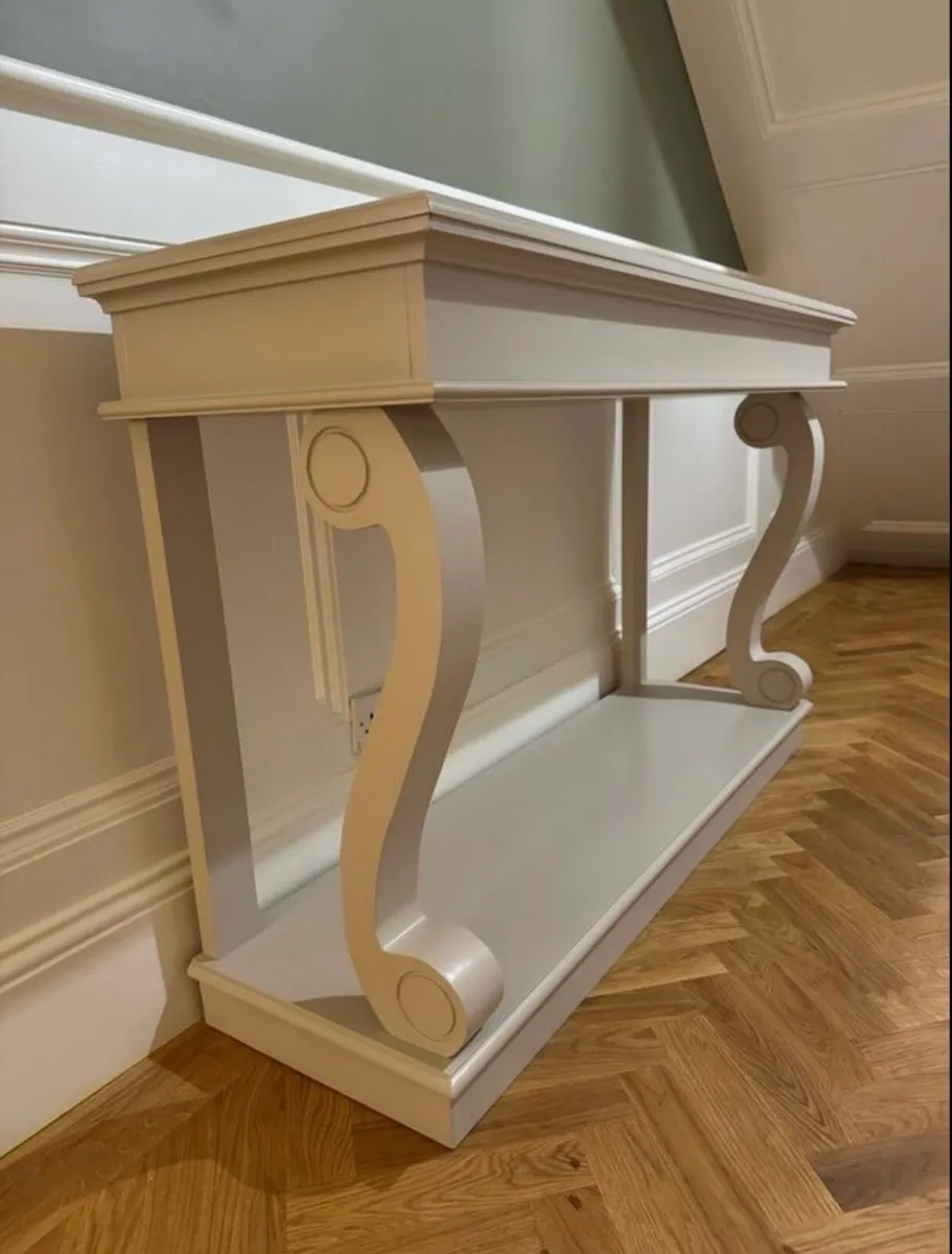 VENTURA Interiors Taylor Console Table - Image 3
