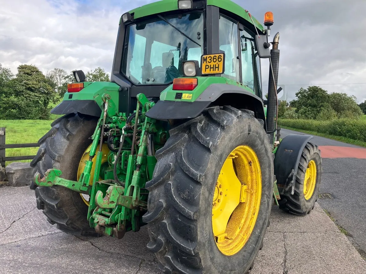 John Deere 6800 4WD - Image 3