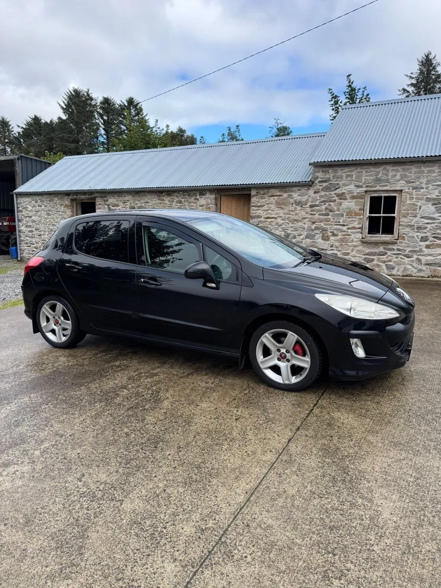 Peugeot 308 - Image 2