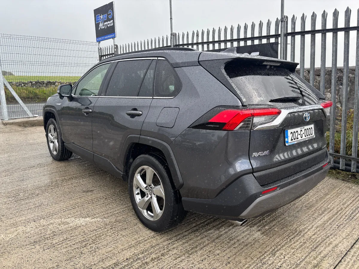Toyota Rav 4 Sol  4wd Hybrid 2020 - Image 2