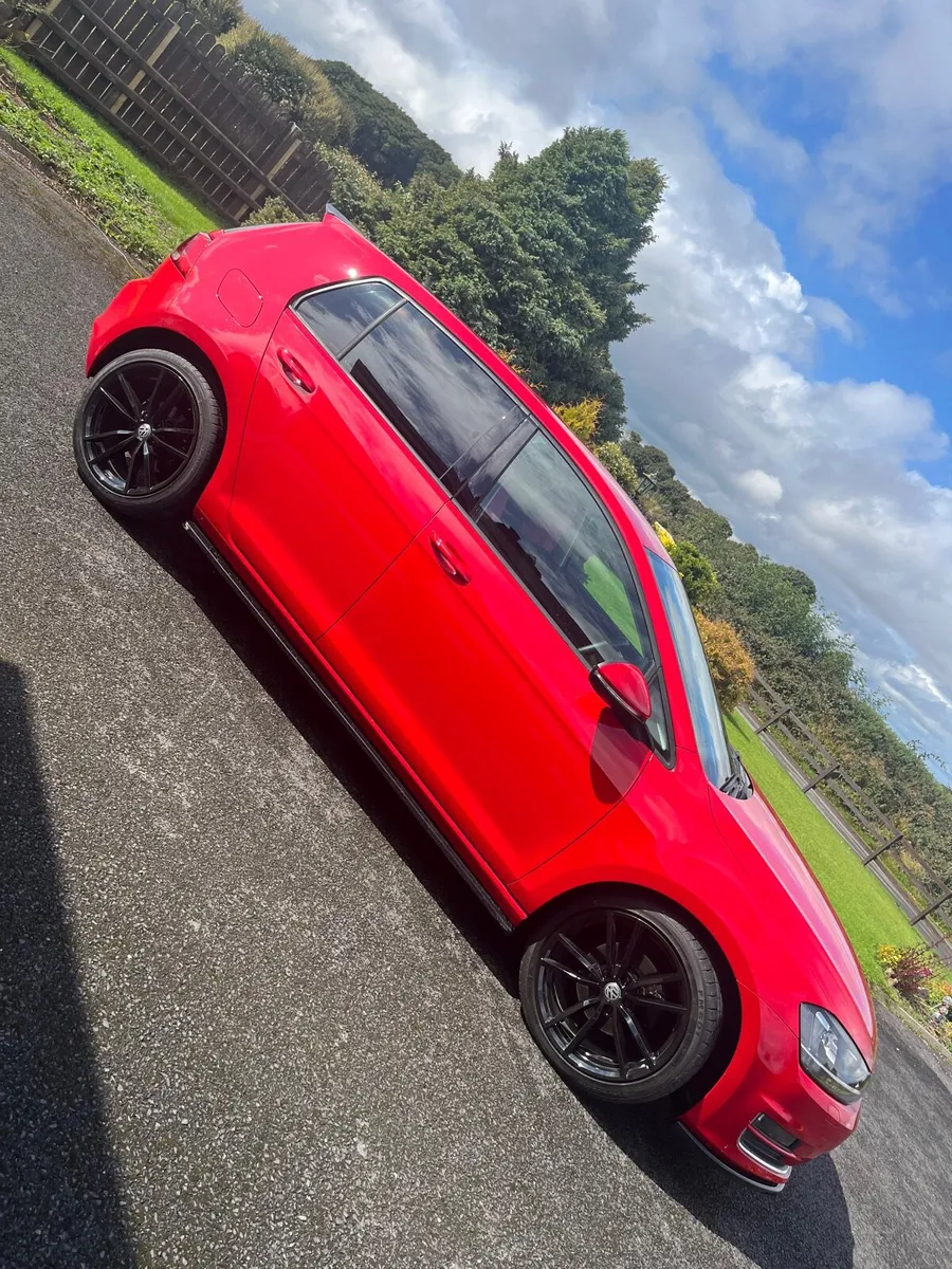 Volkswagen Golf - Image 1