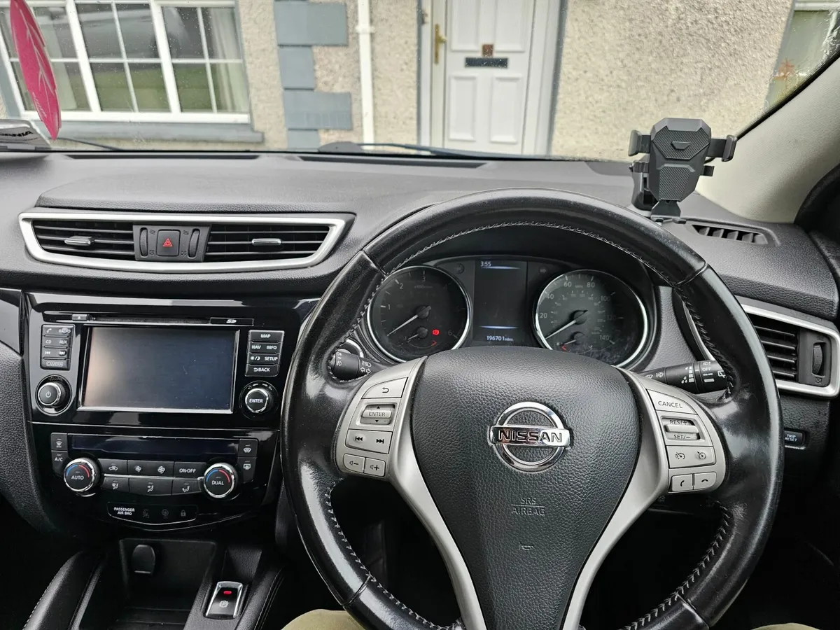 Nissan Qashqai 2015 1.5D(NCT JUL'27, TAX MAR'26) - Image 4