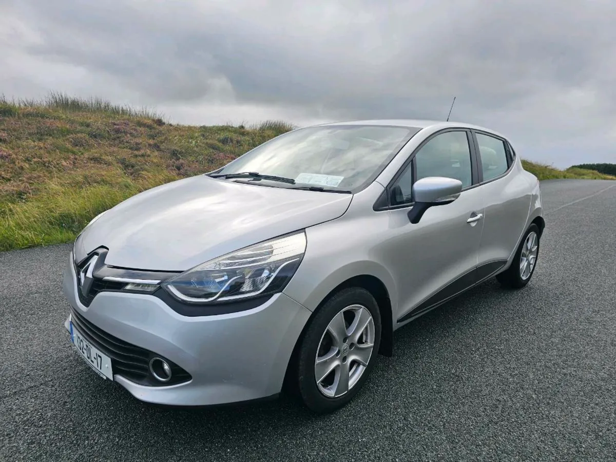 132 Renault clio 1.2 petrol - Image 2