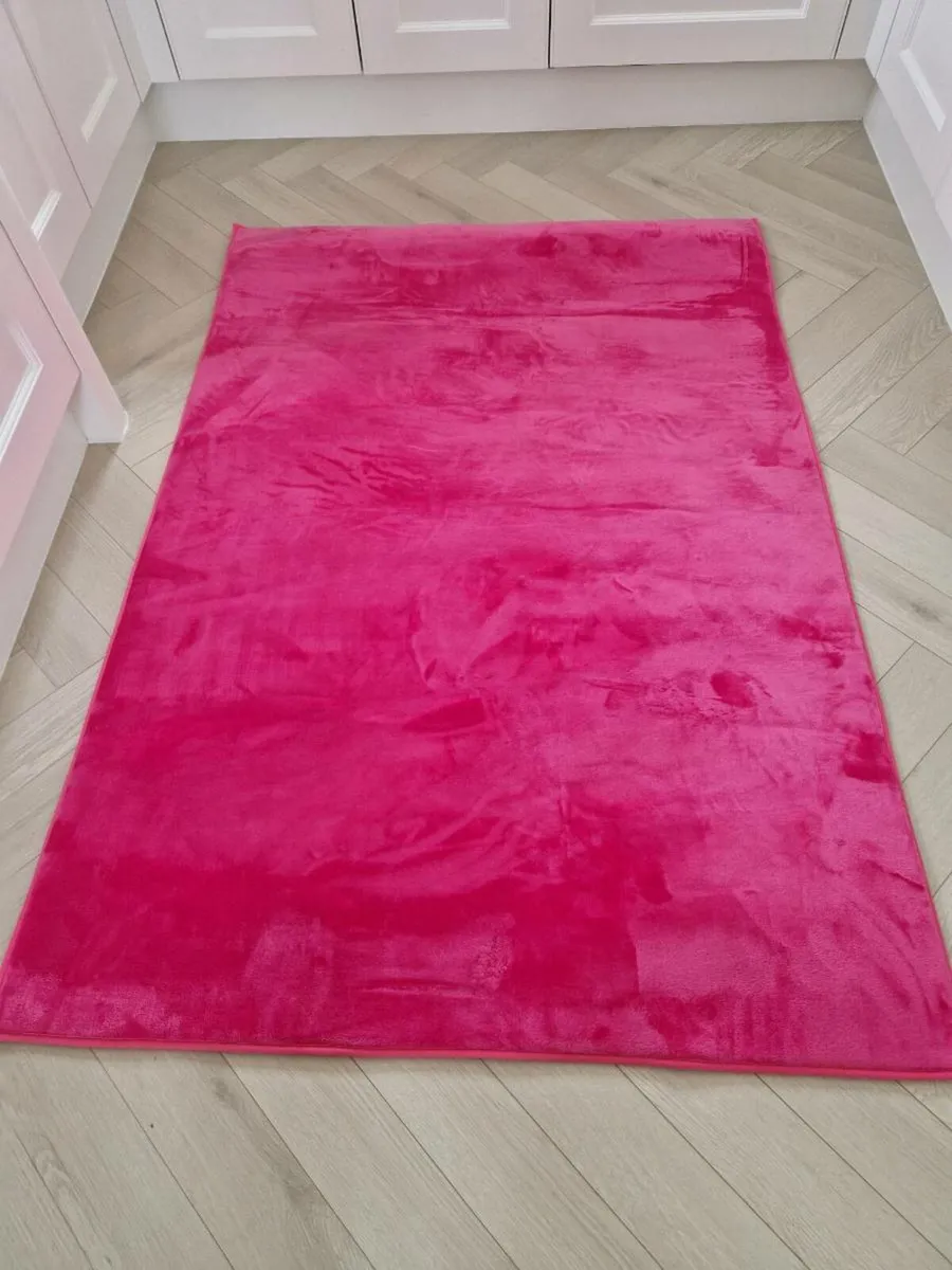 Rug - Image 4