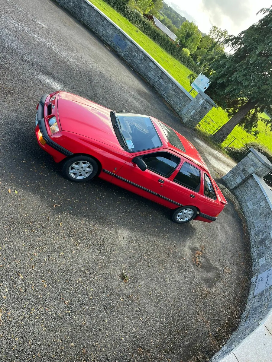 Ford sierra 4x4 - Image 1
