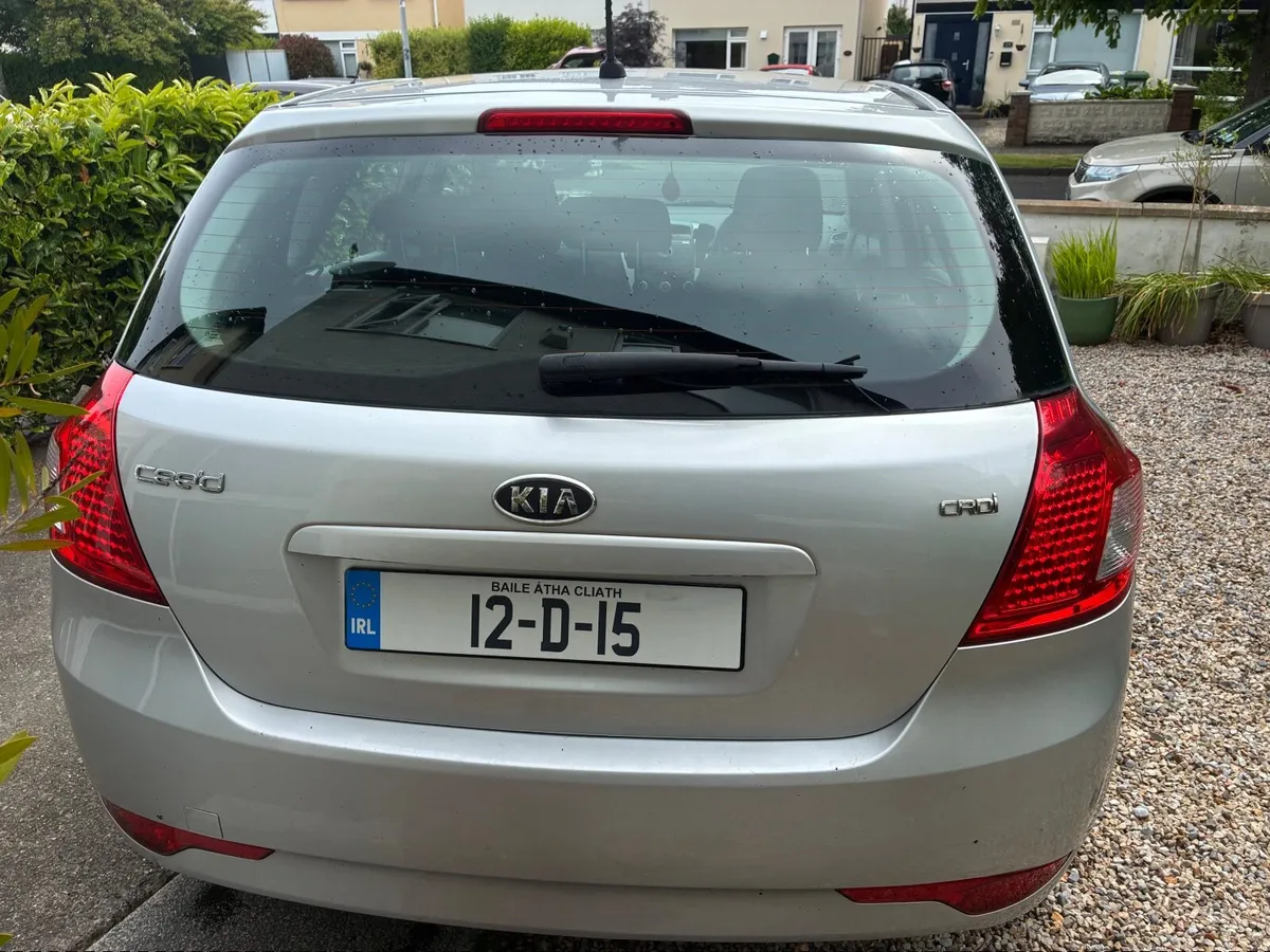 Kia Ceed 2012 - Image 3