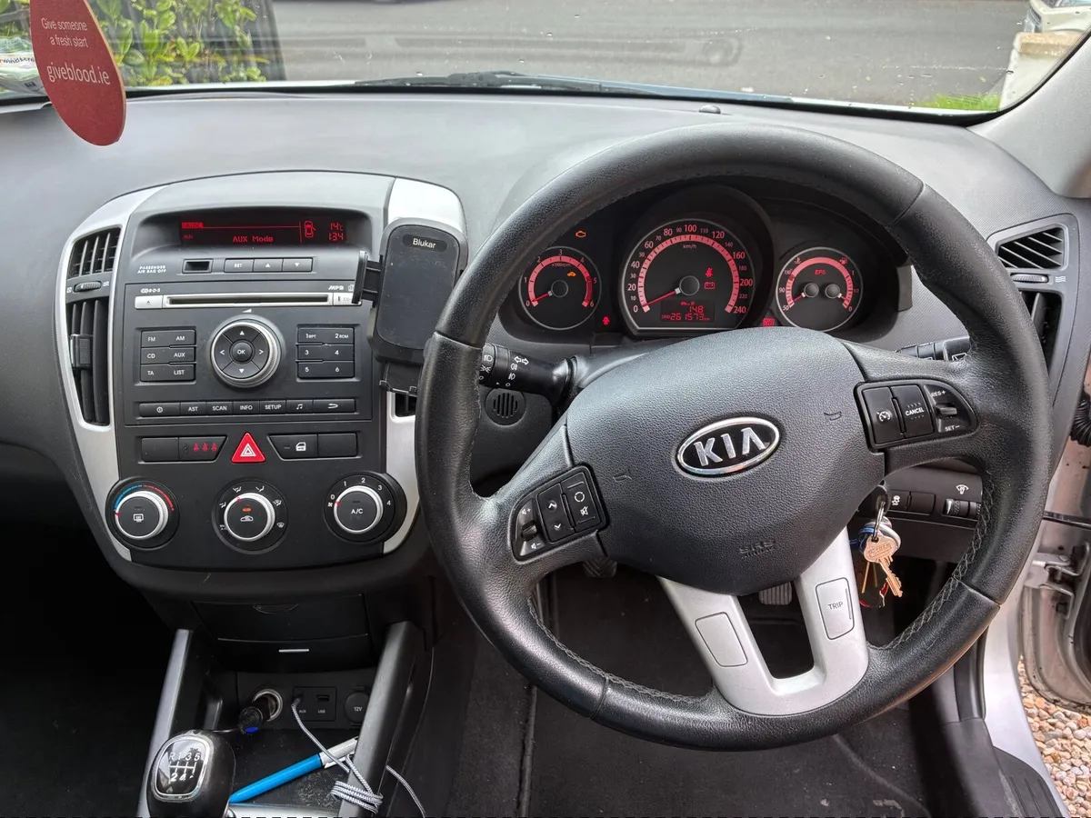 Kia Ceed 2012 - Image 4
