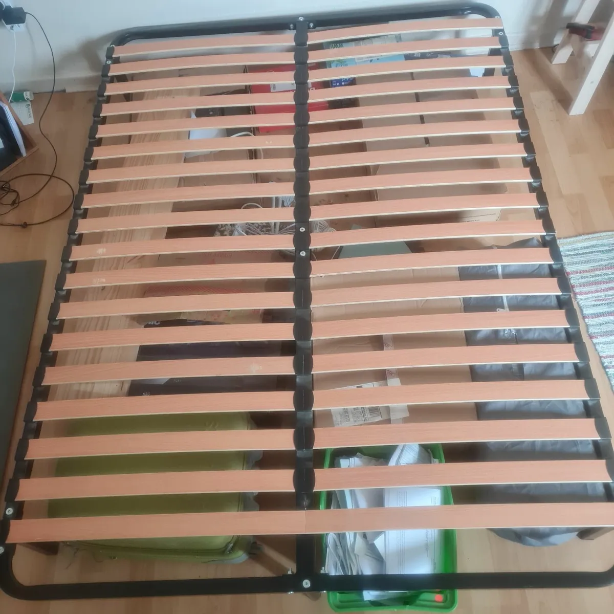 Bed frame Double 135 x 190 cm - Image 1