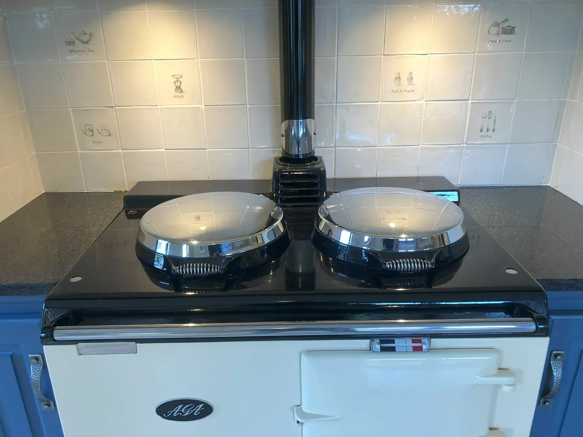 AGA oil fired range - Image 3