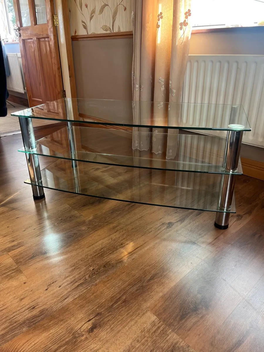 Glass tv stand - Image 1