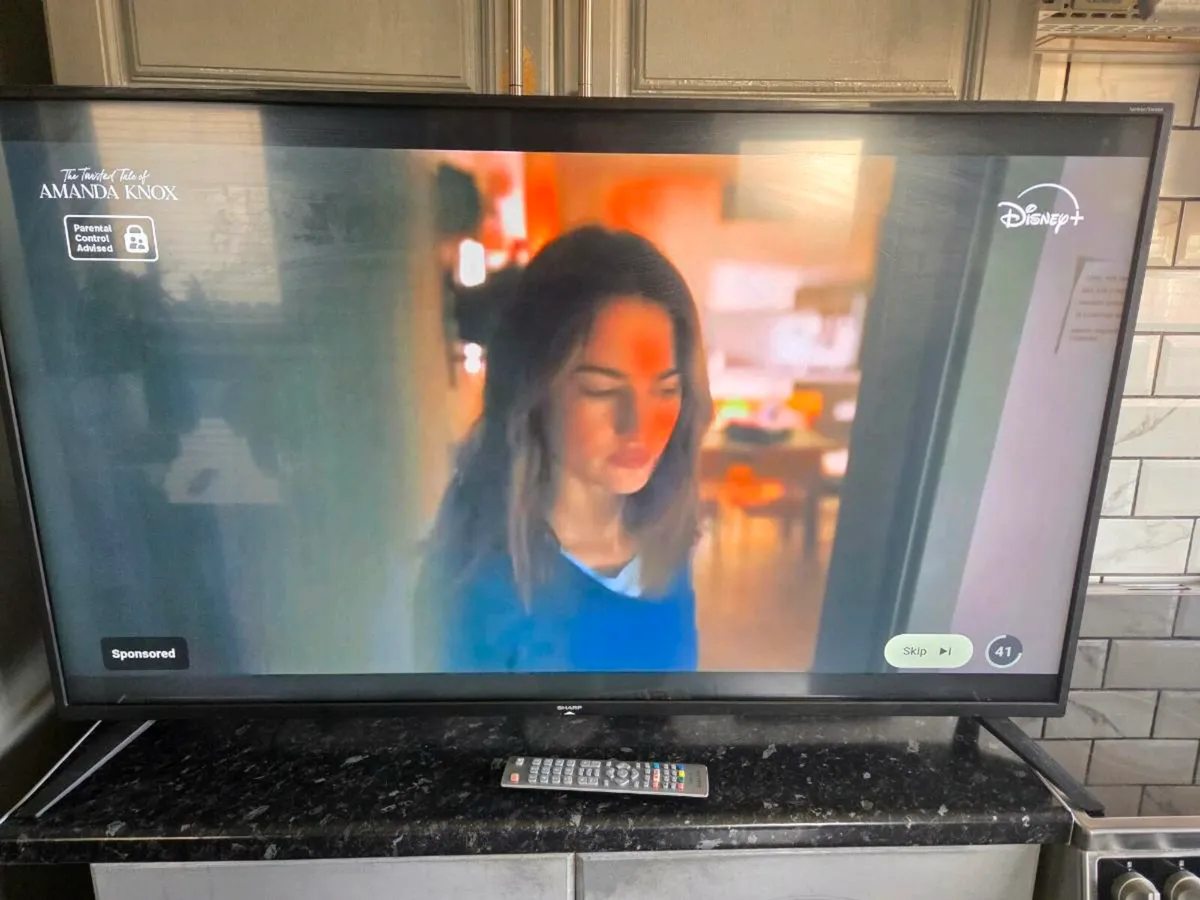 50 inch tv - Image 2