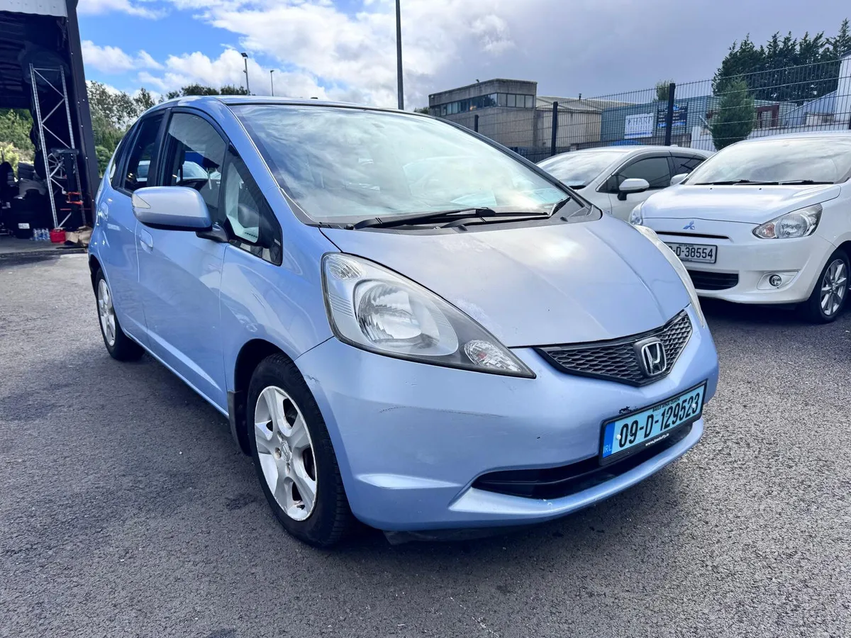 Honda Jazz 2009 - Image 3