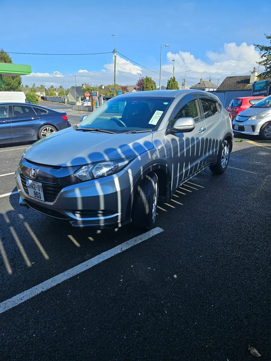 Honda Vezel 2014 Automatic - Image 2