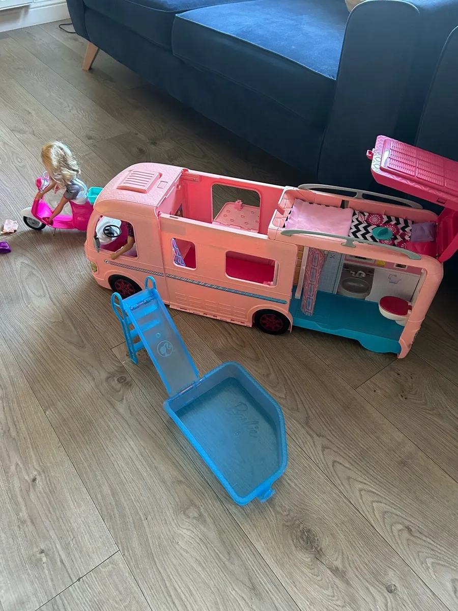 Barbie bundle - Image 2