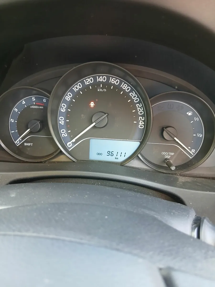 Toyota Auris 2019 - Image 1