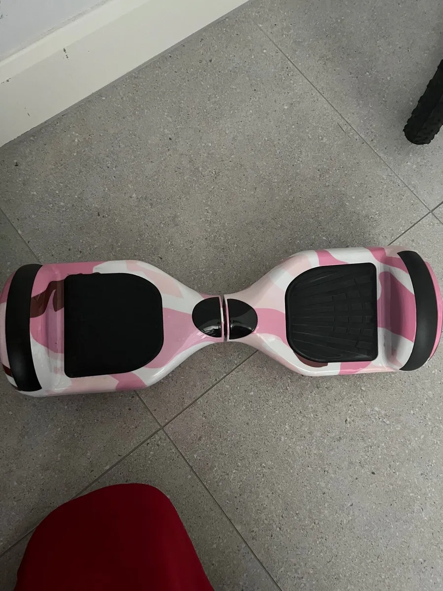 6.5 inch Hoverboard New €150 each - Image 2