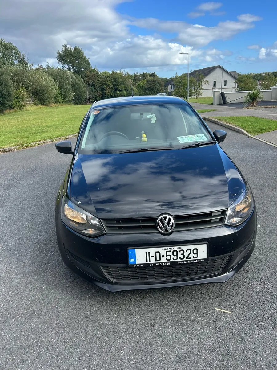 2011 Black Volkswagen Polo - Image 3