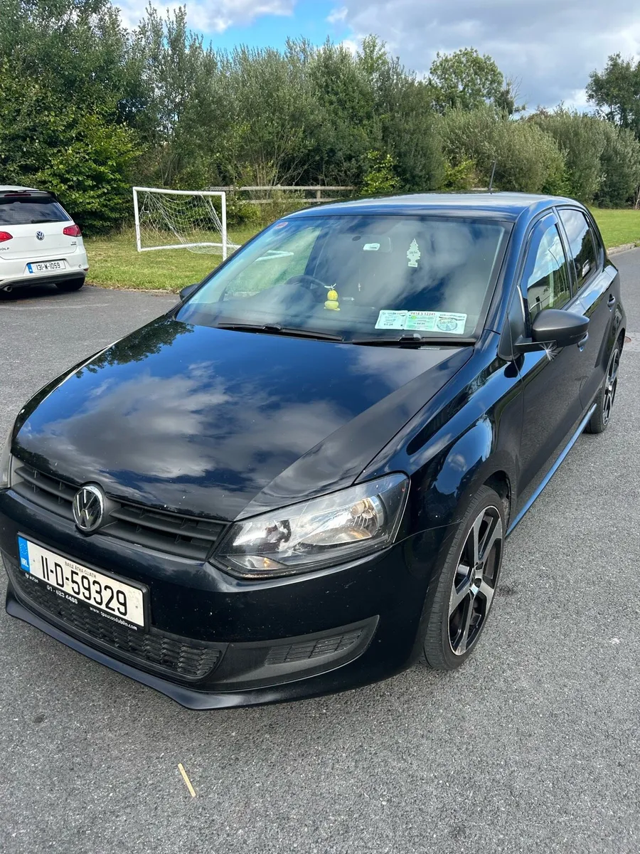 2011 Black Volkswagen Polo - Image 4
