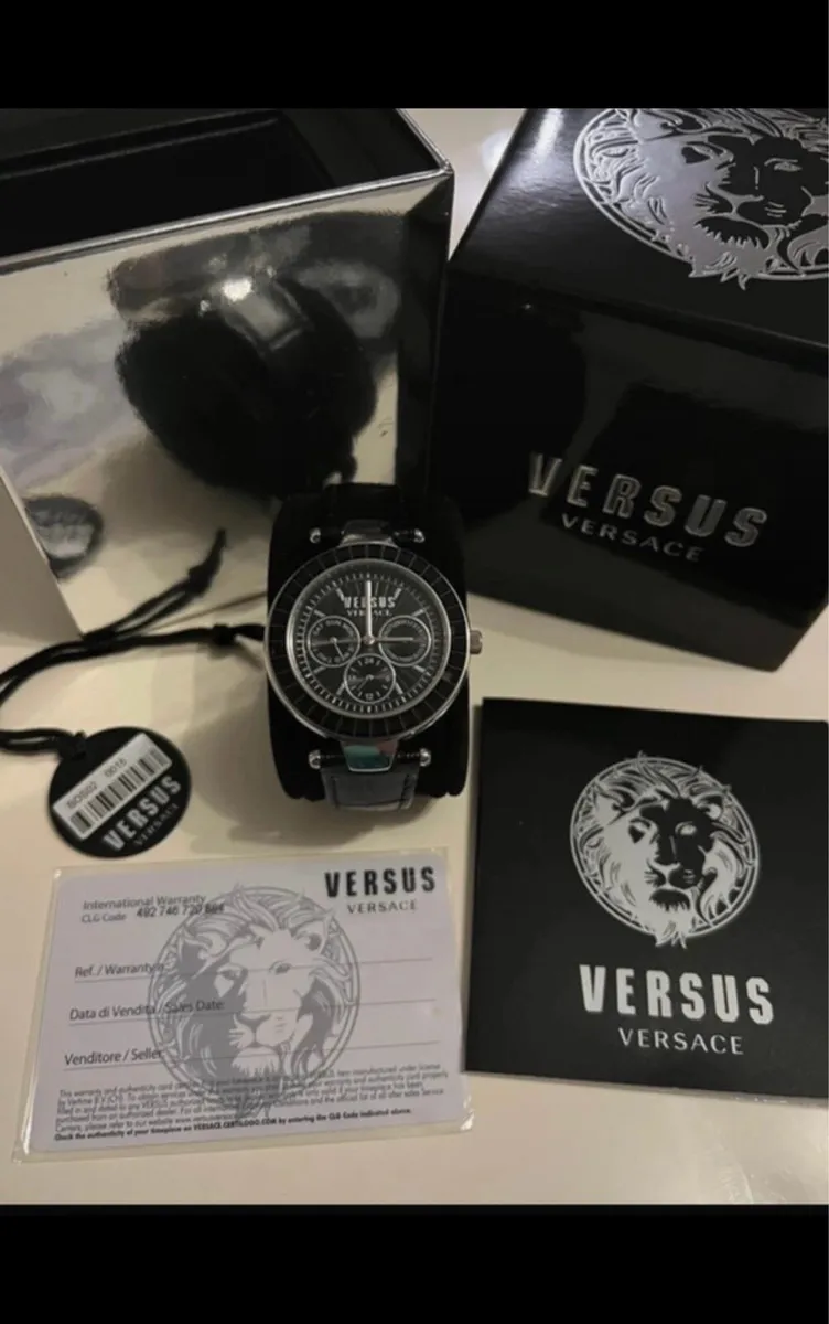 Versace watch - Image 1