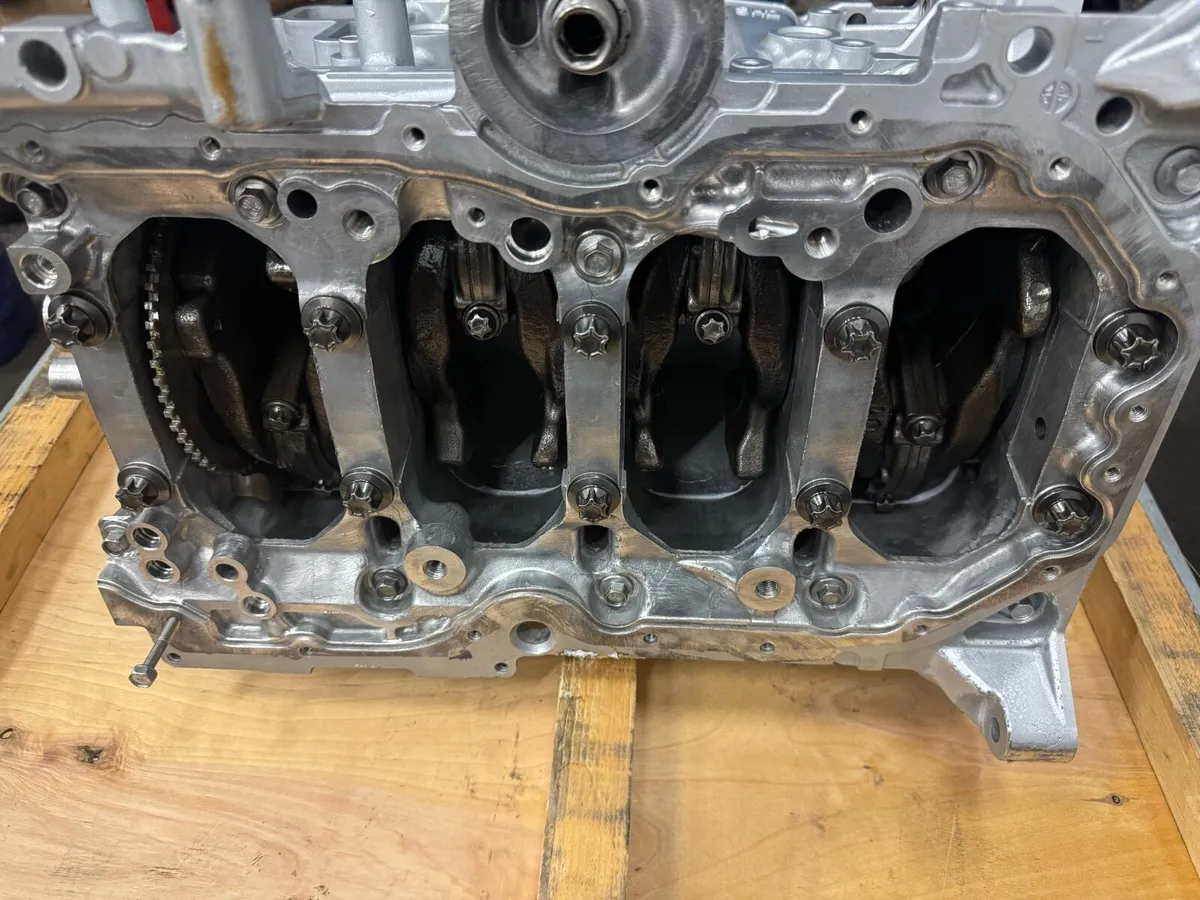 MAZDA ENGINE  parts - VW gearbox Dsg ob5 - Image 3