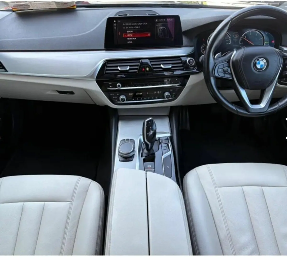 BMW 5-Series 2017 - Image 2