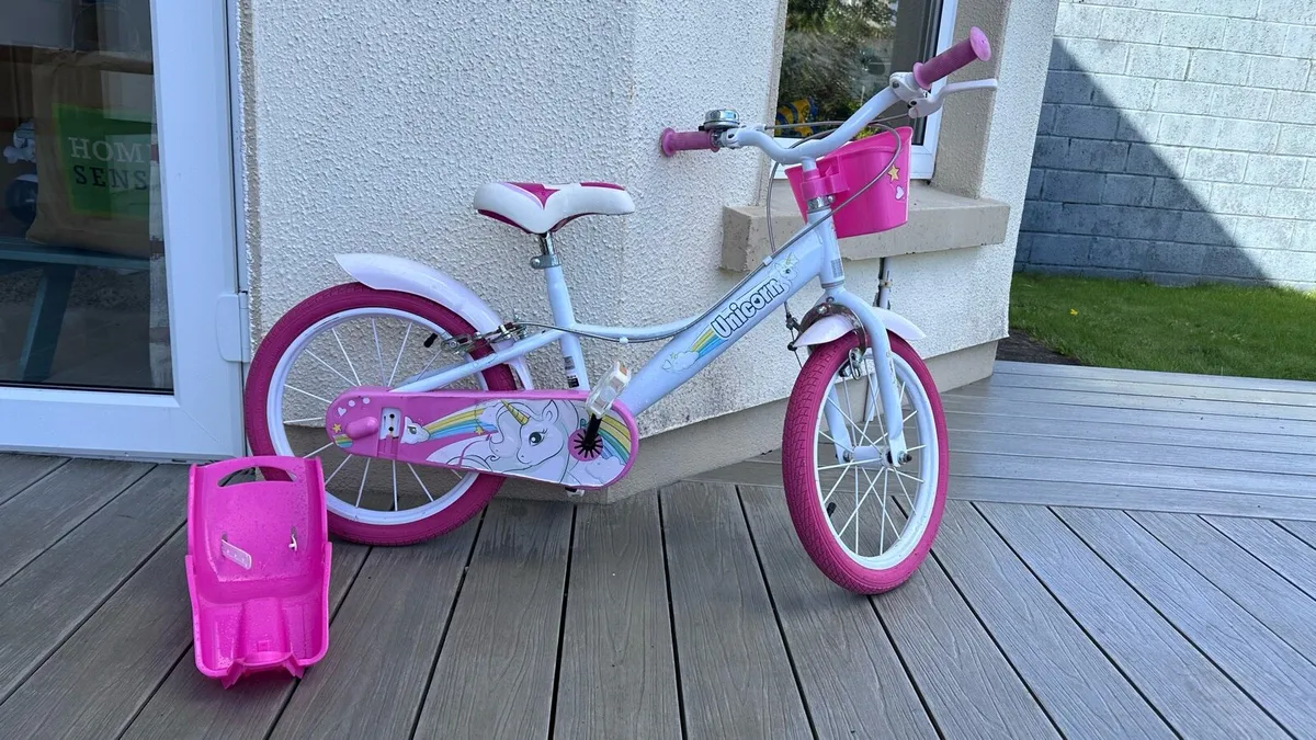 Girls bike
