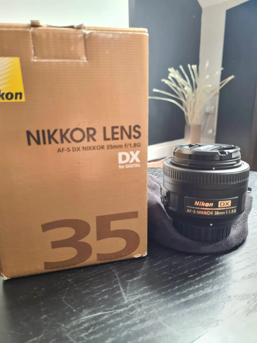Nikon DSLR D5200 box + 2 lenses - Image 2