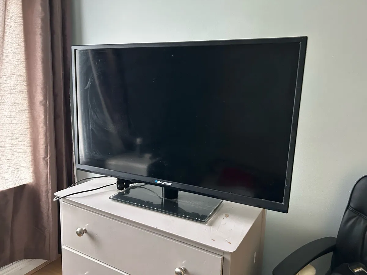 Blaupunkt 39inch tv - Image 2